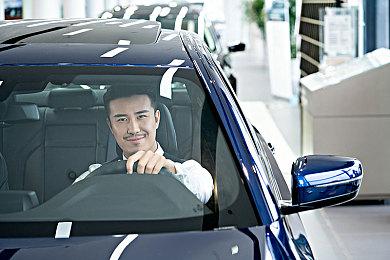 《分裂之门：竞技场战争》正式版无限延期 测试版下载已破千万